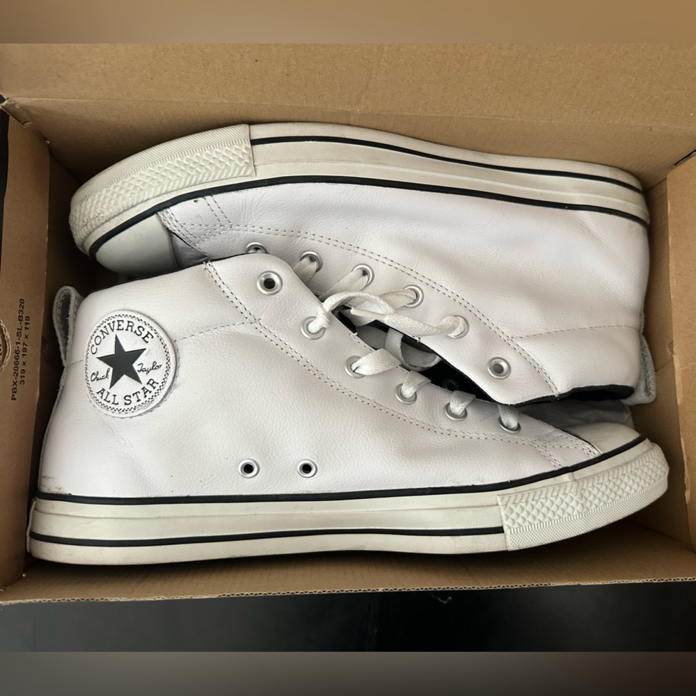 Converse all leather men’s size 11